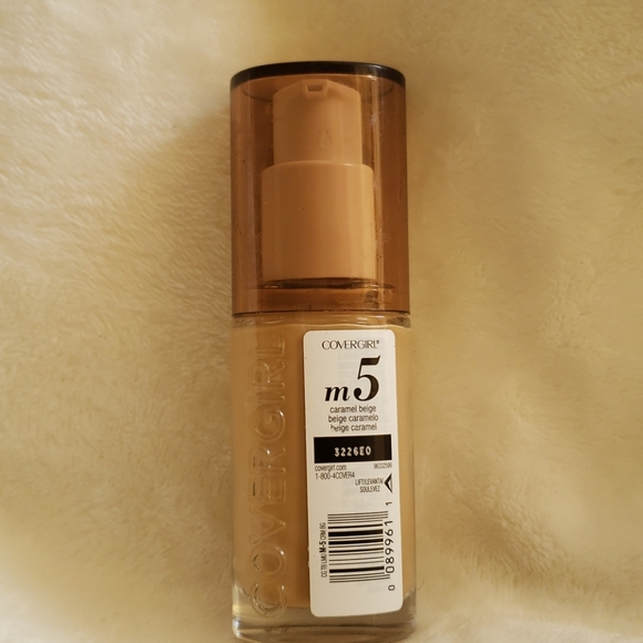 COVERGIRL tru Blend Liquid Makeup m5 - Picture 2 of 2